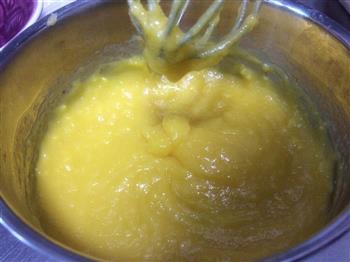 自制美味绵香奶黄包的做法步骤6