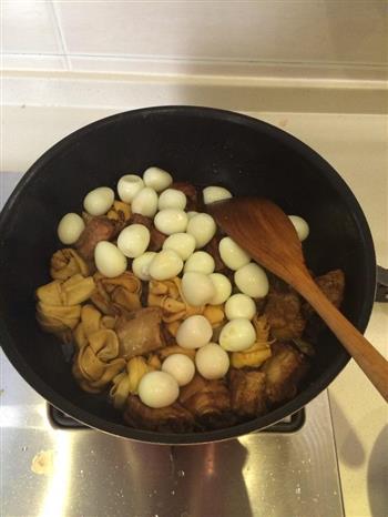 红烧排骨烧豆结和鹌鹑蛋的做法图解5