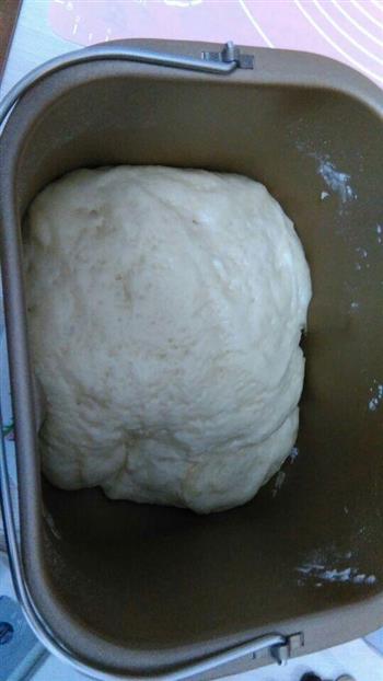 淡奶油面包的做法步骤2