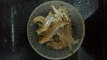 海鲜砂锅粥的做法步骤2