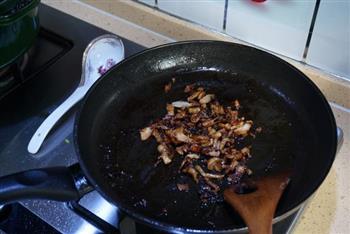 芹菜炒肉的做法步骤3