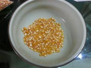 黄油爆米花细节分解的做法步骤2