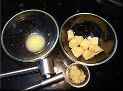 广东番禺传统美食-姜撞奶的做法步骤1