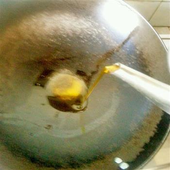 香肠鸡蛋酱油炒饭的做法步骤5