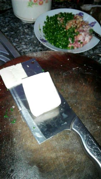 岑溪嫩豆腐酿的做法图解1