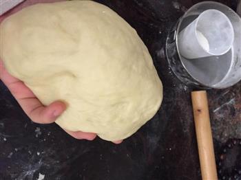 芝士奶香面包的做法步骤4