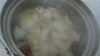 冬瓜玉米脊骨汤的做法图解6