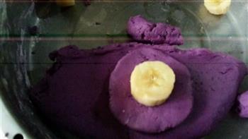 紫薯香蕉饼的做法图解3