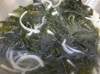 韩式海带汤的做法图解5