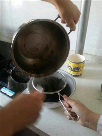普洱奶茶的做法步骤2