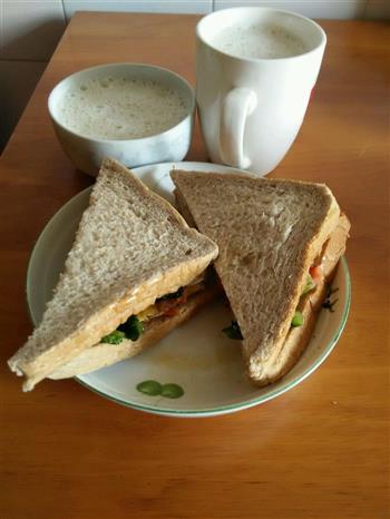 早餐-美味三明治香醇豆浆完美搭配的做法步骤4
