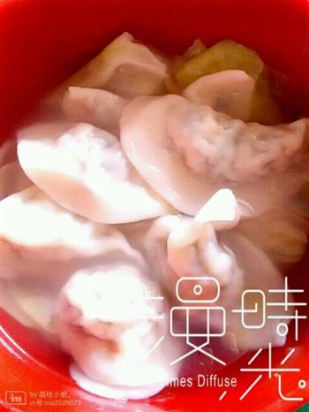 实打实的猪肉韭菜饺子的做法图解4