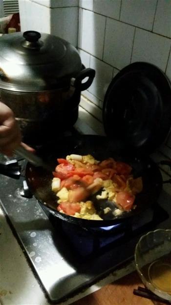 西红柿鸡蛋汤面的做法图解3