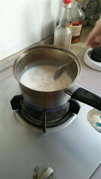 牛奶燕麦粥的做法步骤1