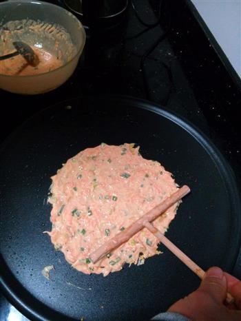 鸡蛋胡萝卜虾皮煎饼的做法步骤4