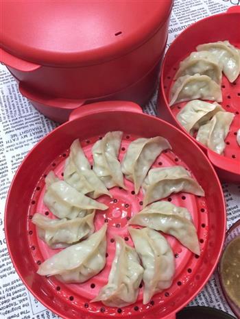 小年祭灶节吃饺子一一水饺、蒸饺、煎饺换着花样吃的做法步骤16