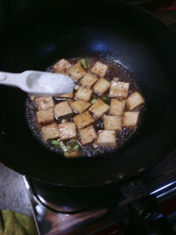 香煎豆腐的做法步骤8