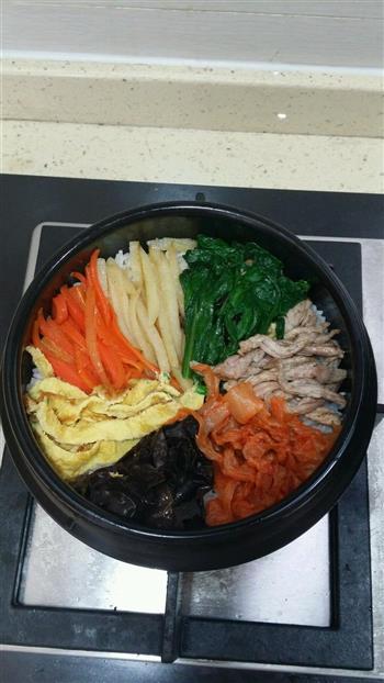 韩式石锅拌饭的做法图解3