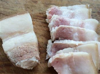 东北酸菜炖白肉的做法图解2