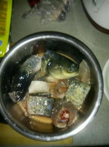 酸菜鱼 水煮鱼的做法步骤2