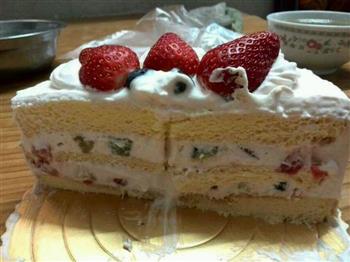 6寸草莓奶油蛋糕的做法步骤10