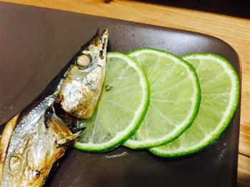 日式秋刀鱼的做法步骤5
