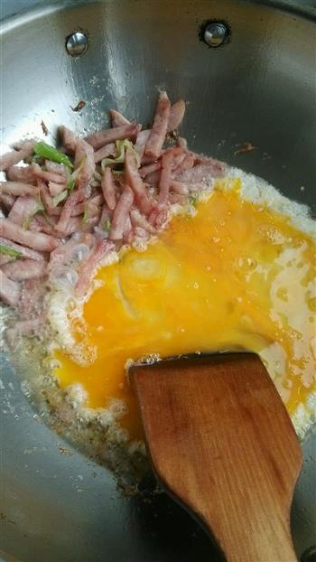 快手菜-黄瓜炒鸡蛋的做法步骤2