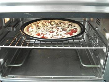黑椒牛肉披萨的做法步骤15