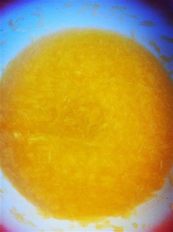 鲜橙蒸蛋的做法步骤3