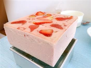 草莓慕斯蛋糕-简单-和蛋糕店的味道一样的做法步骤15