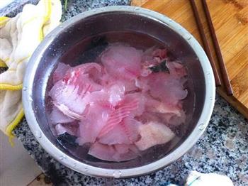 家庭版水煮鱼片的做法步骤1