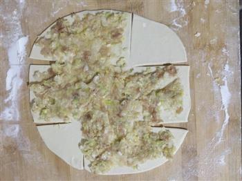 千层肉饼，剩下的饺子馅饺子皮有去处了的做法图解2
