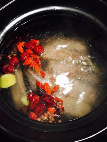 冬瓜香菇排骨汤的做法步骤3