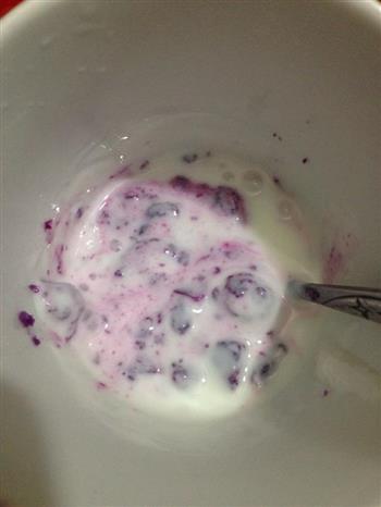 减肥黑暗料理紫薯酸奶的做法步骤2