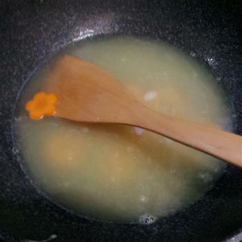 广东必备年夜菜-名菜-上汤罗定皱纱鱼腐的做法图解4