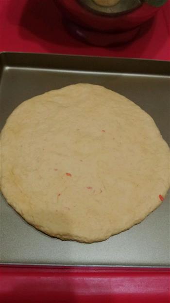 红萝卜饼底批萨的做法步骤2
