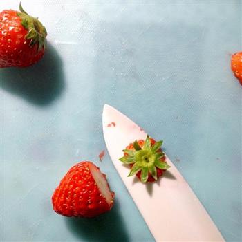 玫瑰草莓奶油慕斯蛋糕6寸的做法图解15