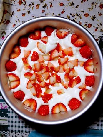 玫瑰草莓奶油慕斯蛋糕6寸的做法图解27