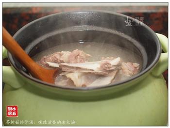 茶树菇排骨汤-味纯清香的老火汤的做法步骤3