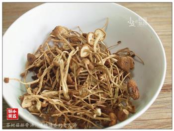 茶树菇排骨汤-味纯清香的老火汤的做法步骤5