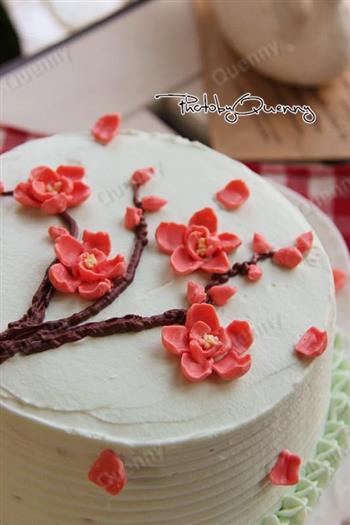 梅花裱花蛋糕的做法步骤35