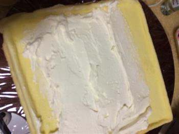 虎纹芒果奶油蛋糕卷的做法步骤3