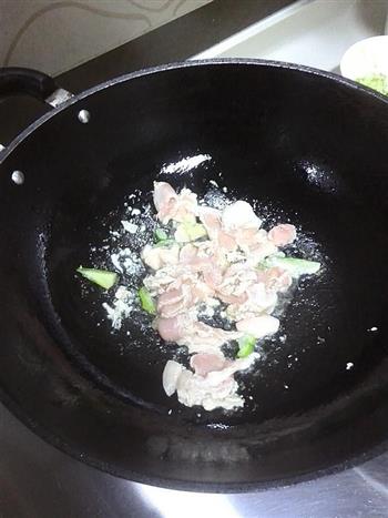 黄瓜木耳炒肉的做法步骤8