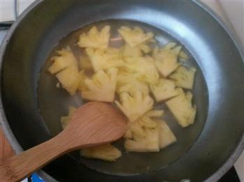 巧做菠萝罐头的做法步骤5