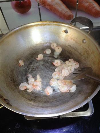 家常菜-翡翠虾仁的做法步骤2