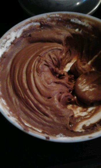 巧克力岩浆蛋糕的做法步骤6