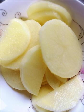 蔬菜培根芝士焗土豆泥的做法步骤1