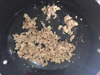 肉片香菇蚝油捞面的做法图解7