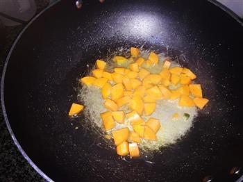 素炒菠菜胡萝卜的做法步骤3