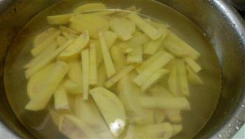 麻辣土豆的做法步骤1